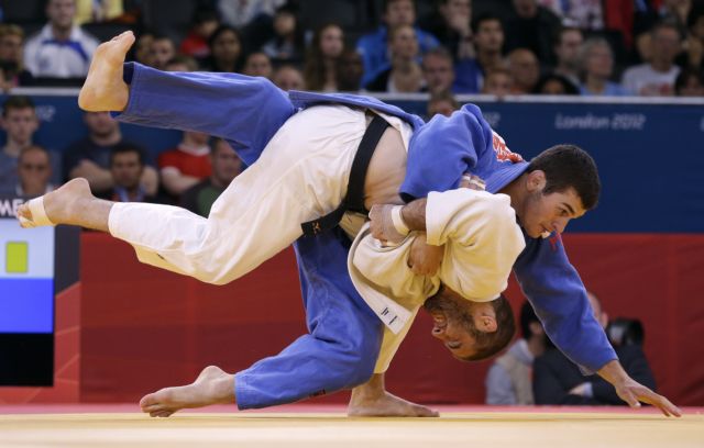 Αμερικανός έσπασε τους κωδικούς και είδε … τσάμπα Ολυμπιακούς Αγώνες